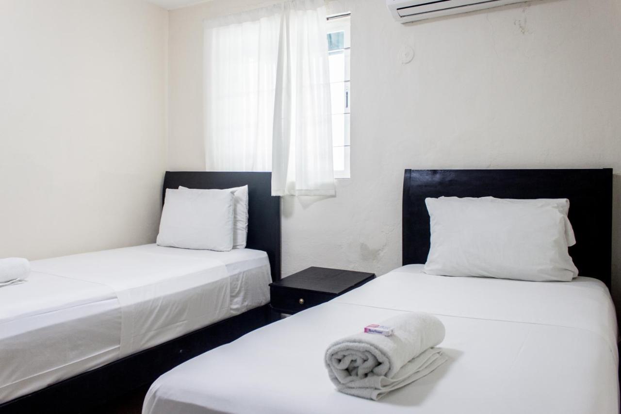 Whyz 4 You Private Rooms Puerto Morelos Esterno foto