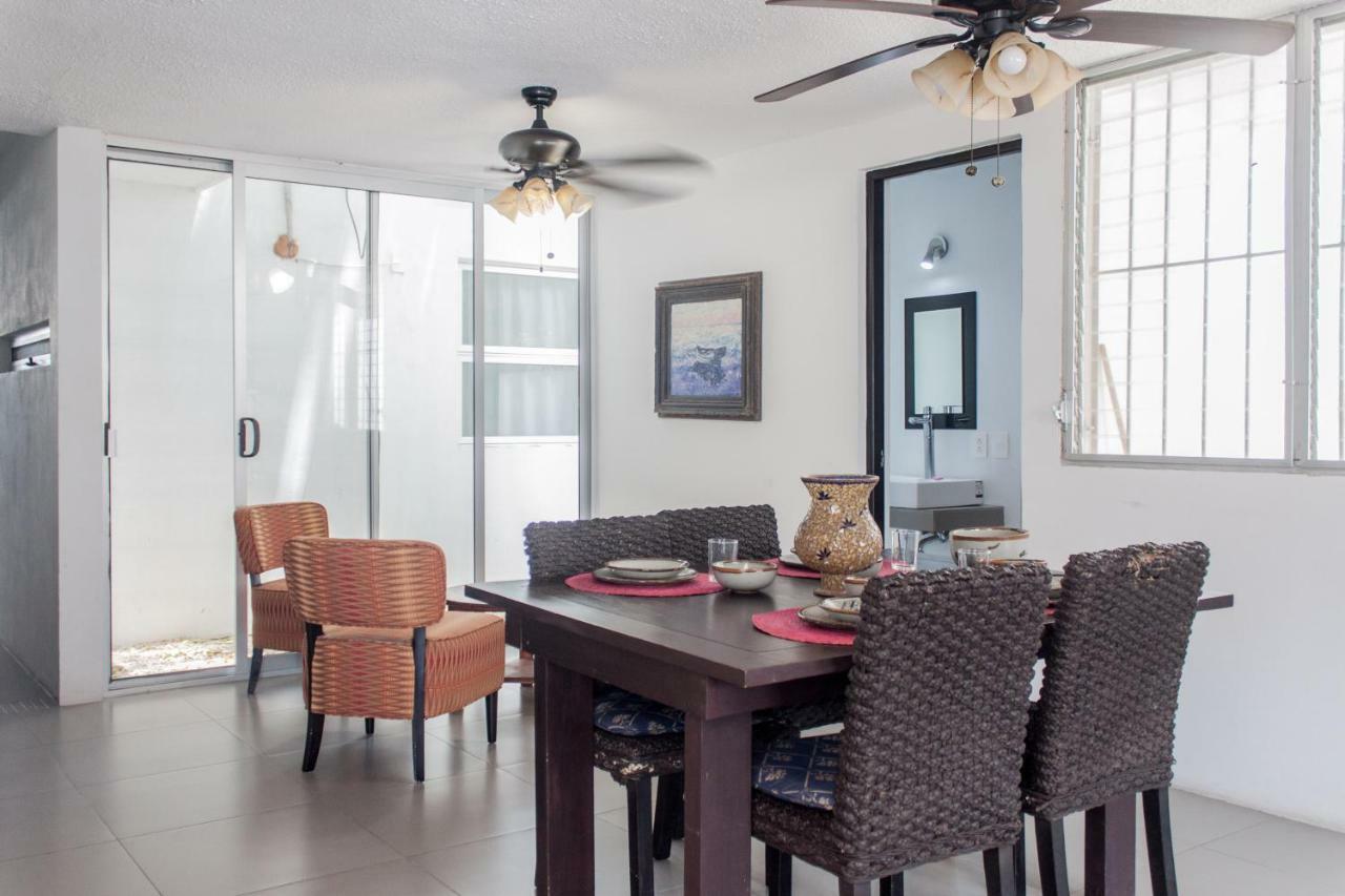 Whyz 4 You Private Rooms Puerto Morelos Esterno foto